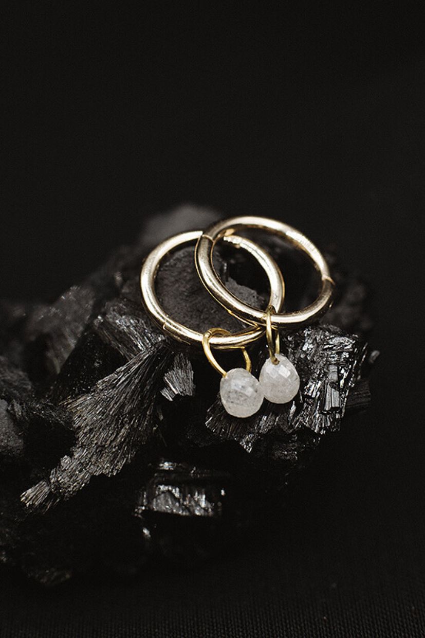 Goldcircus Pure Diamant Creolen in 585 Gelbgold mit Diamant-Anhänger